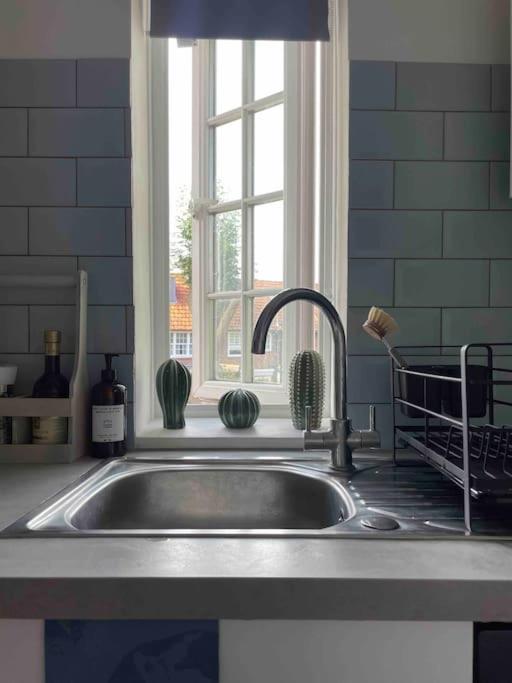 One Bedroom Putney Village Flat Londra Exterior foto
